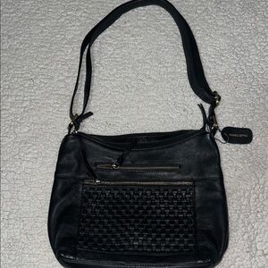 Elegant Black Leather Shoulder Bag